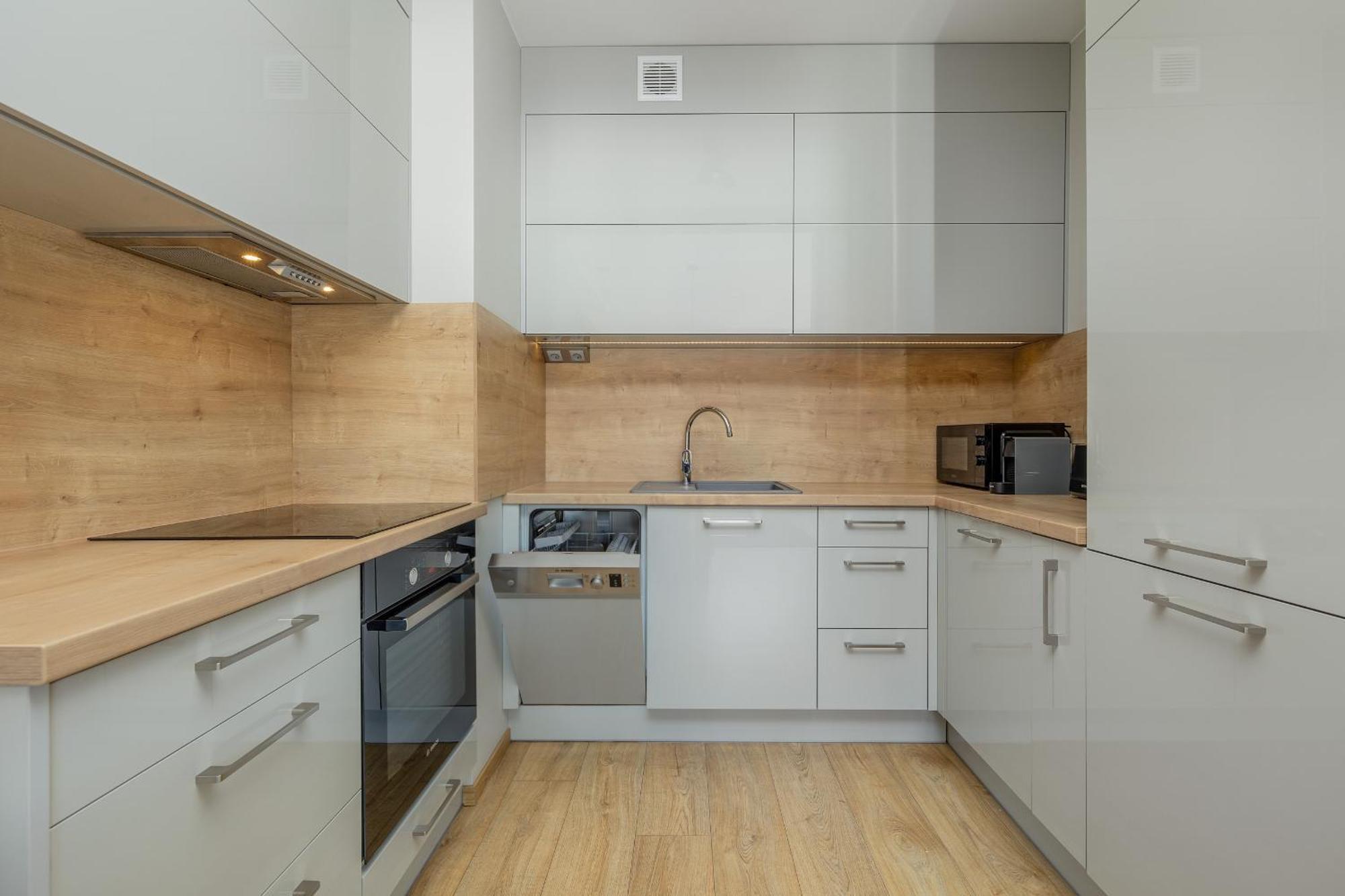 Park Mariacka Z Parkingiem By Renters *