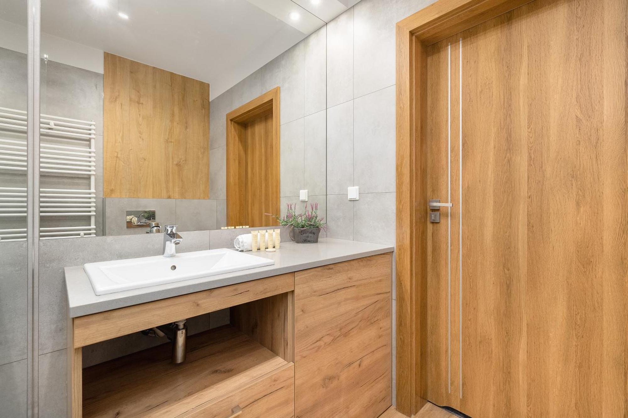 Apartamento Park Mariacka Z Parkingiem By Renters Szczecin
